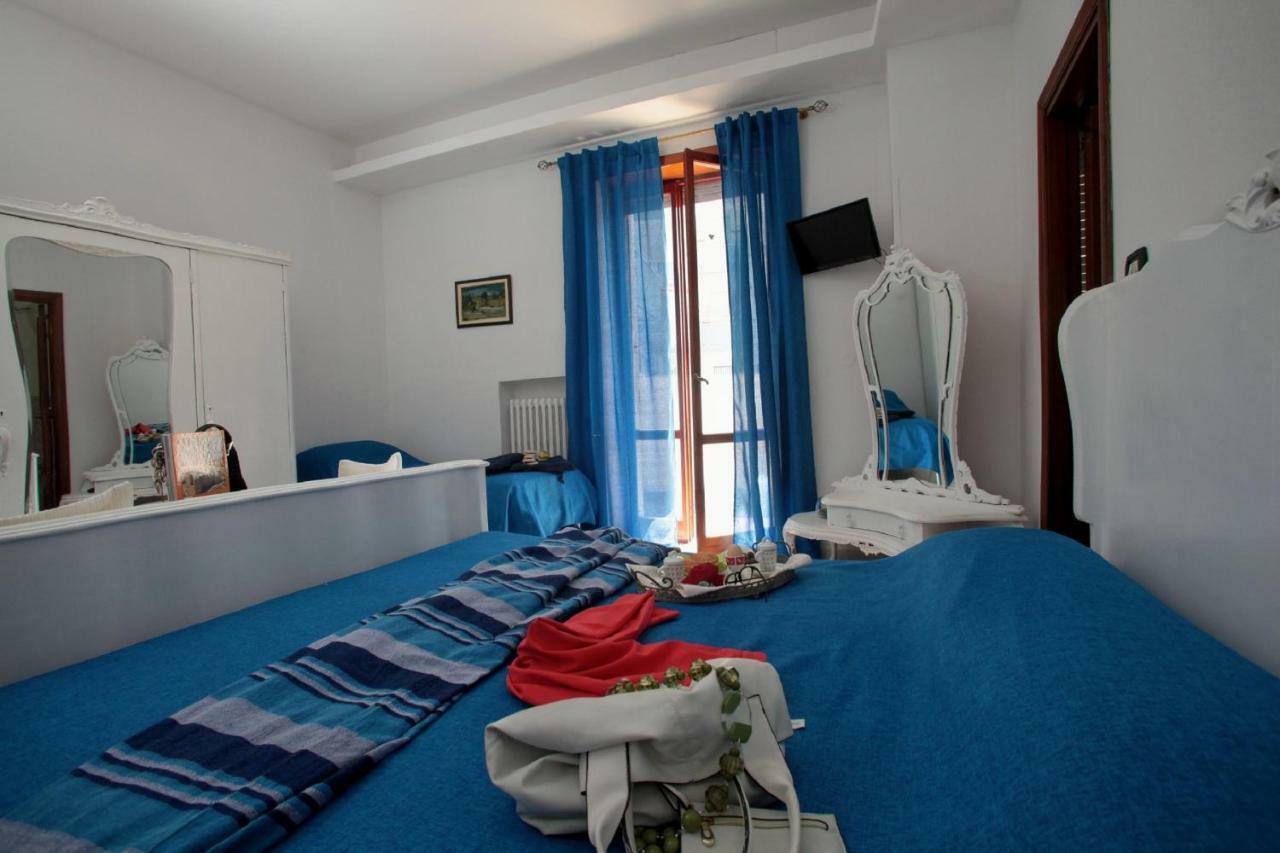 Zo. Ne. Baroque B&B Lecce Exterior foto