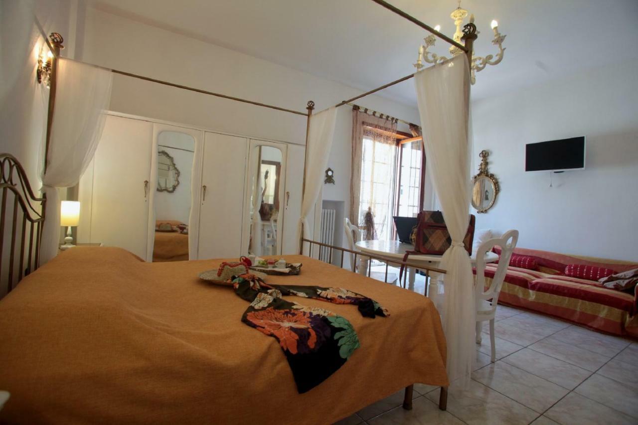 Zo. Ne. Baroque B&B Lecce Exterior foto