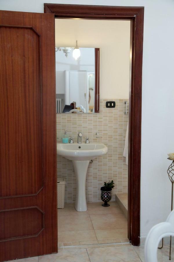 Zo. Ne. Baroque B&B Lecce Exterior foto